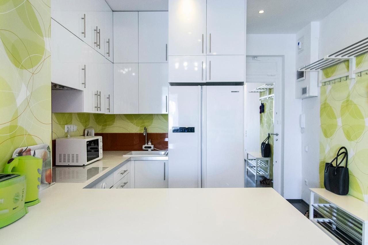 Helena Apartment With View On St. Stephan'S Basilica Budapest Exteriör bild