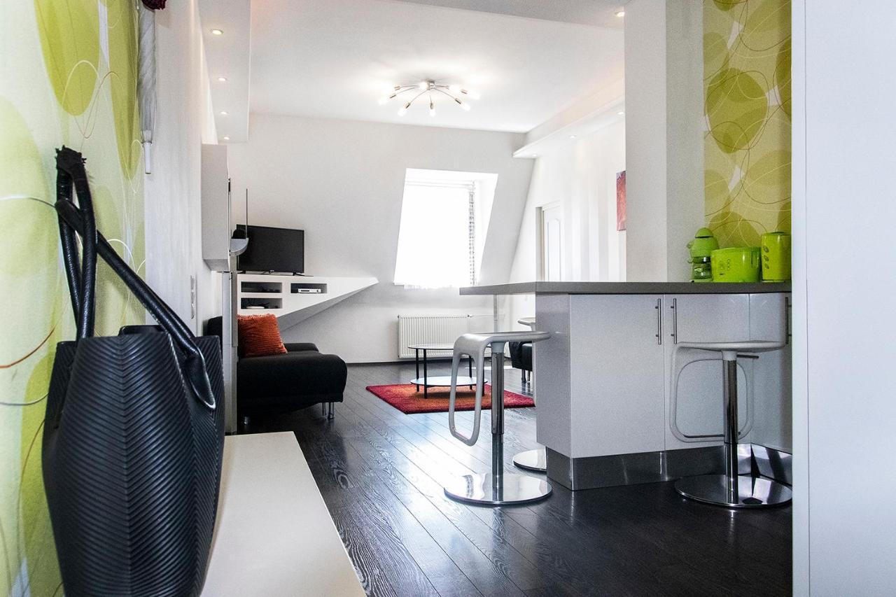 Helena Apartment With View On St. Stephan'S Basilica Budapest Exteriör bild