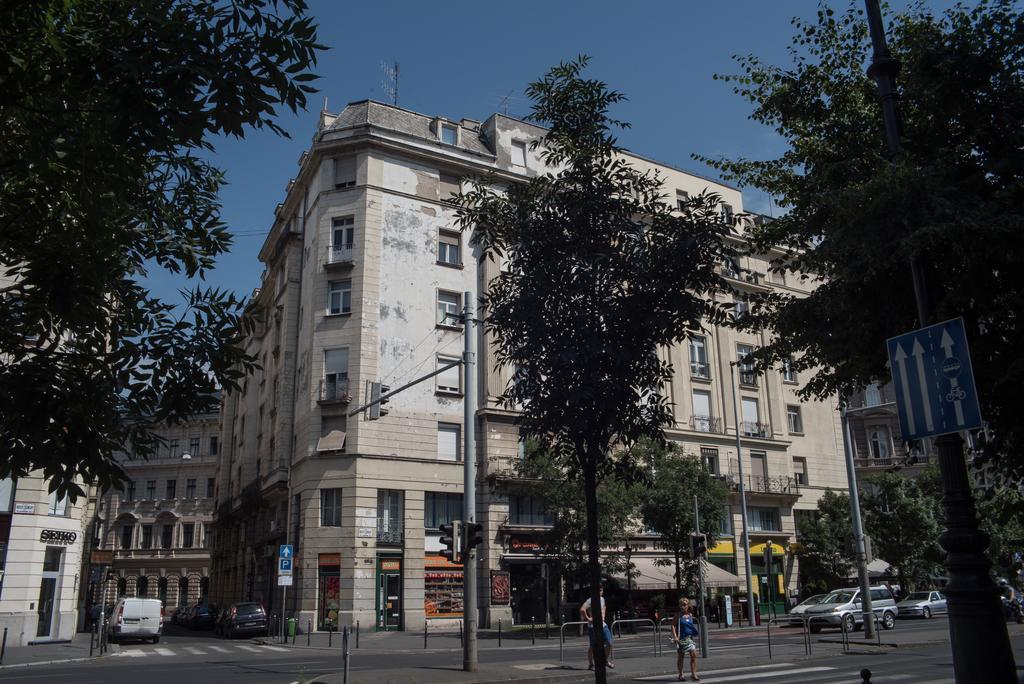 Helena Apartment With View On St. Stephan'S Basilica Budapest Exteriör bild