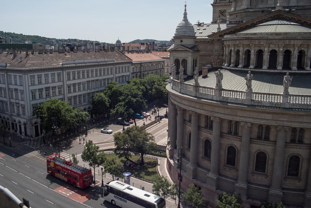 Helena Apartment With View On St. Stephan'S Basilica Budapest Exteriör bild